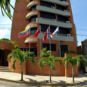Hotel Miramar Suites